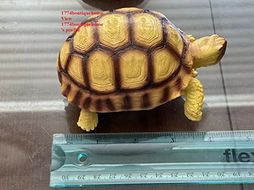 Lifelike Cute Albino Sulcata Tortoise Statue Reptile Resin Figure Decor 3.25"
