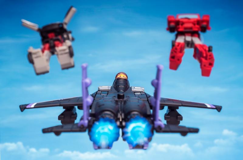 Transformers H13 Starscream H14 Shocking Thunder H15 Skywarp Mini Transformers Robot Action Figure