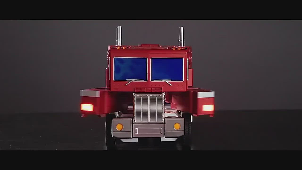 Transformers Optimus Prime Auto-Converting Programmable Robot Collectors Edition